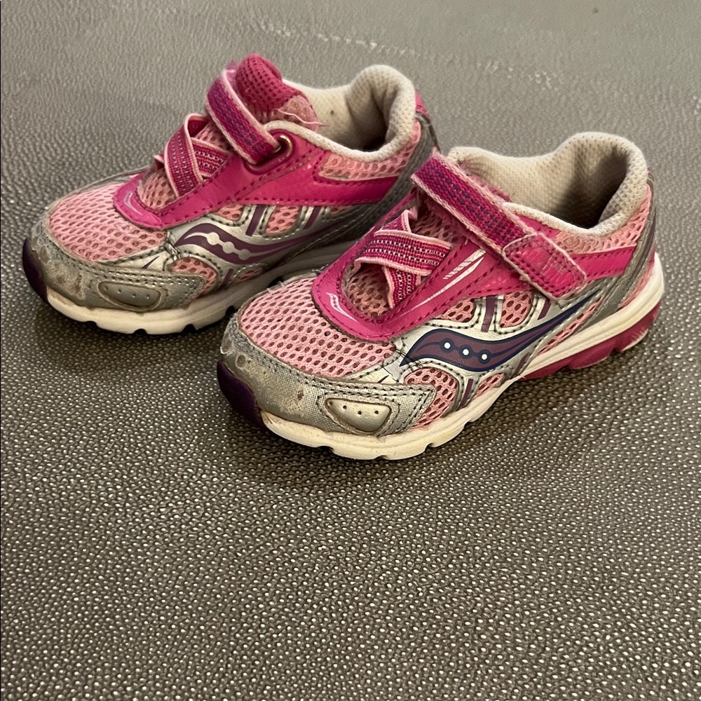 Saucony Kids' Sneakers in Pink and Silver